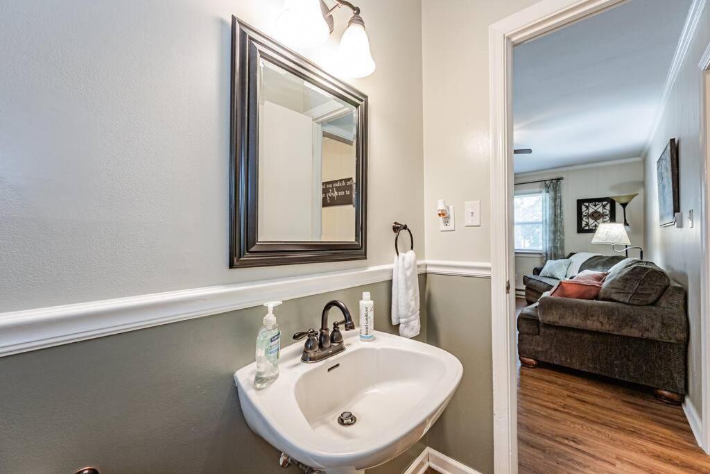 Kelly'S Comfortable Quinton Home Exteriér fotografie