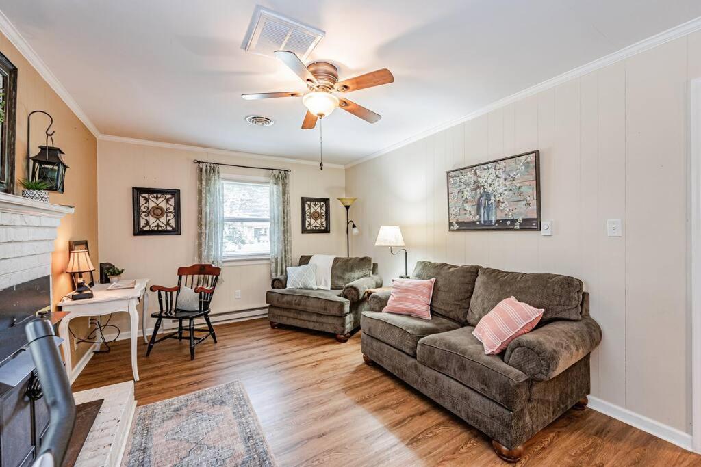 Kelly'S Comfortable Quinton Home Exteriér fotografie